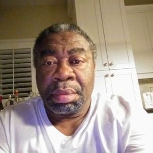 Meet your Posher, Maxwell